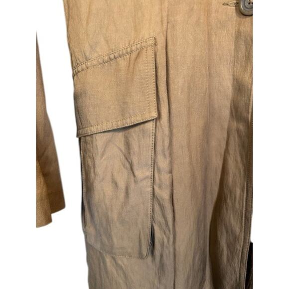 CAbi Beige Cotton Blend 3 Button Front Deep Pockets Lined Coat Women Sz M - Picture 3 of 13